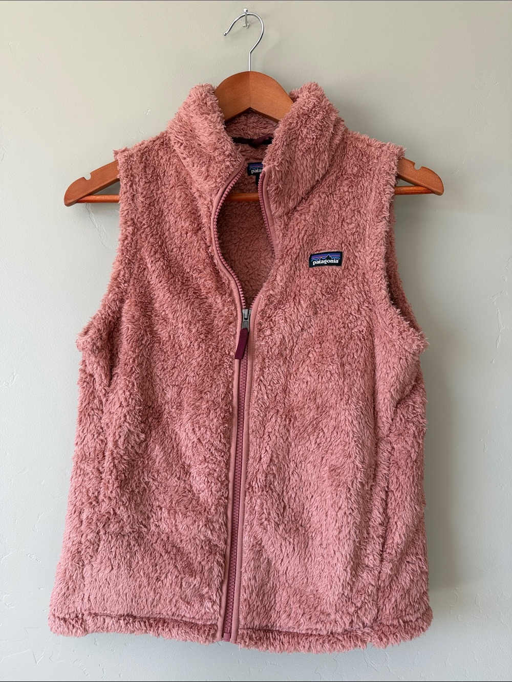 Patagonia Kids Pink Sherpa Fleece Vest (or women’s small)
